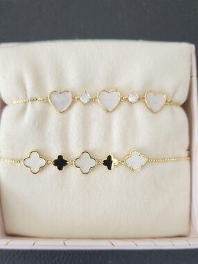 Gold-Plated Heart & Clover Bracelet Set with White and Black Inlays